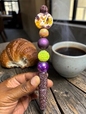 Handcrafted Rhinestone Beaded Crystal Pen with Purple Scenery